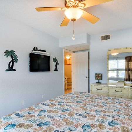 St Pete Beach Condo With Pool, 5 Min Walk To Beach! St. Pete Beach Exterior foto