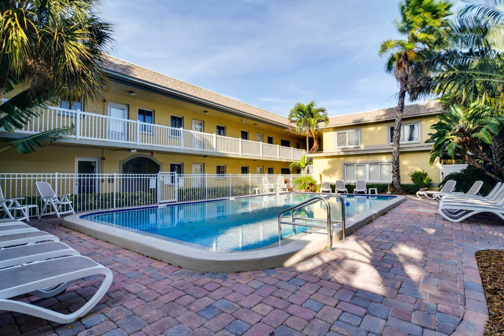 St Pete Beach Condo With Pool, 5 Min Walk To Beach! St. Pete Beach Exterior foto